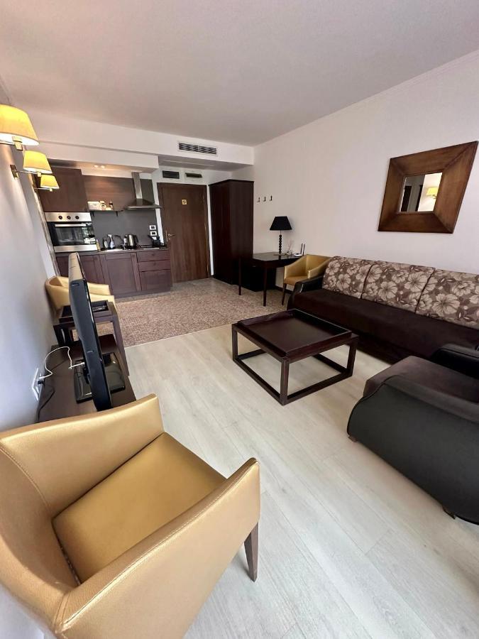 Hotel Barcelo Royal Beach - Apartaments Солнечный берег Экстерьер фото